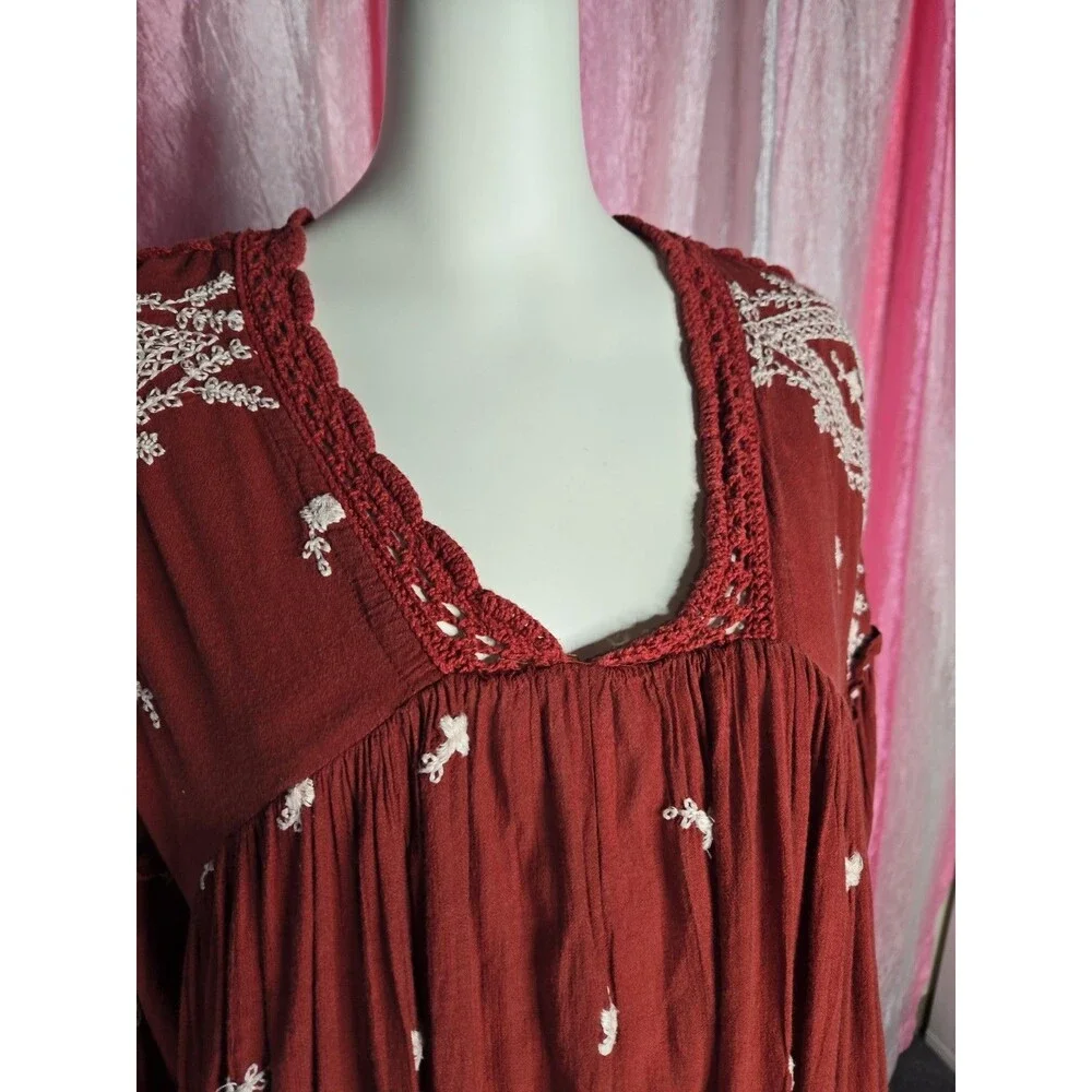 Free People Red Wine  Embroidered Crochet  Bohemian Dress With Slip Size Medium